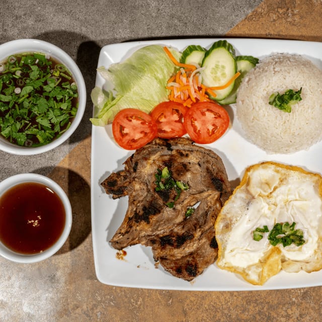 C1- Com Suon Nuong.
