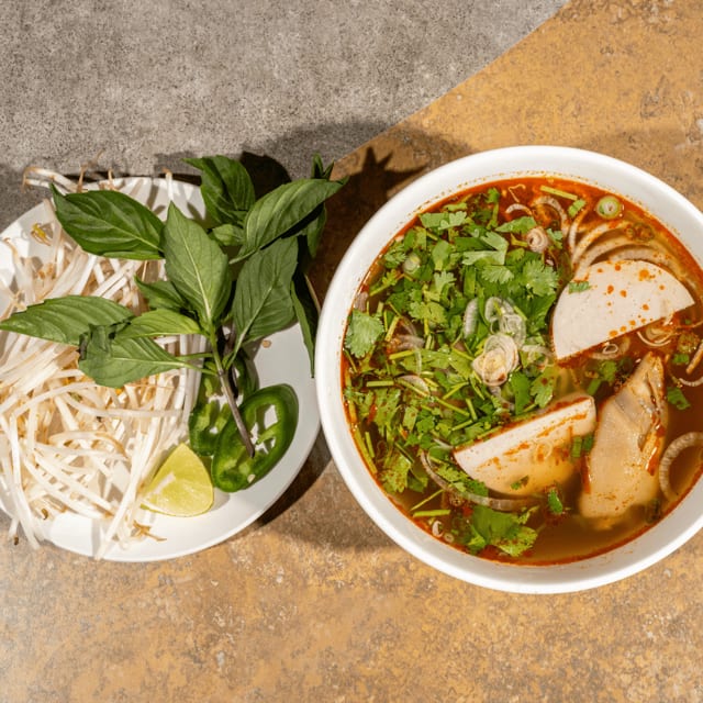 B1- Bun Bo Hue.