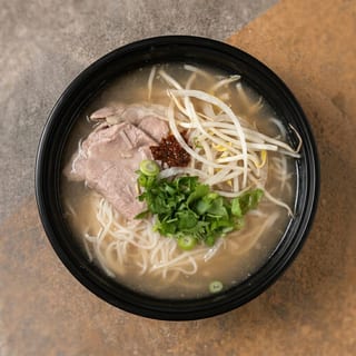 P17- Kids Pho