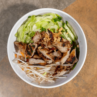 B3- Bun Ga Nuong (Grilled Chicken)